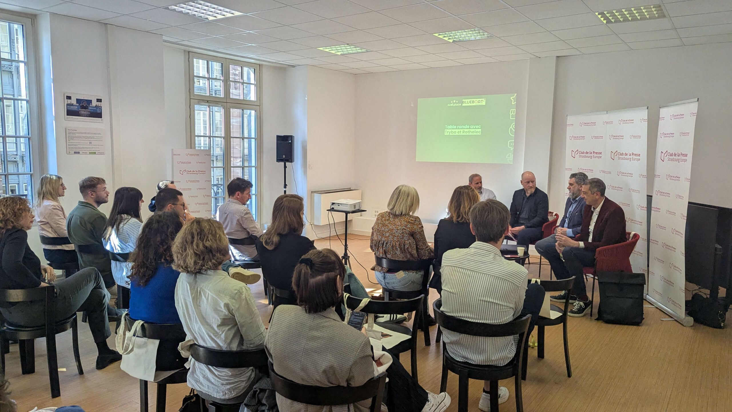Table ronde avec Tryba et Rothelec lors du Morning e-réputation à Strasbourg.