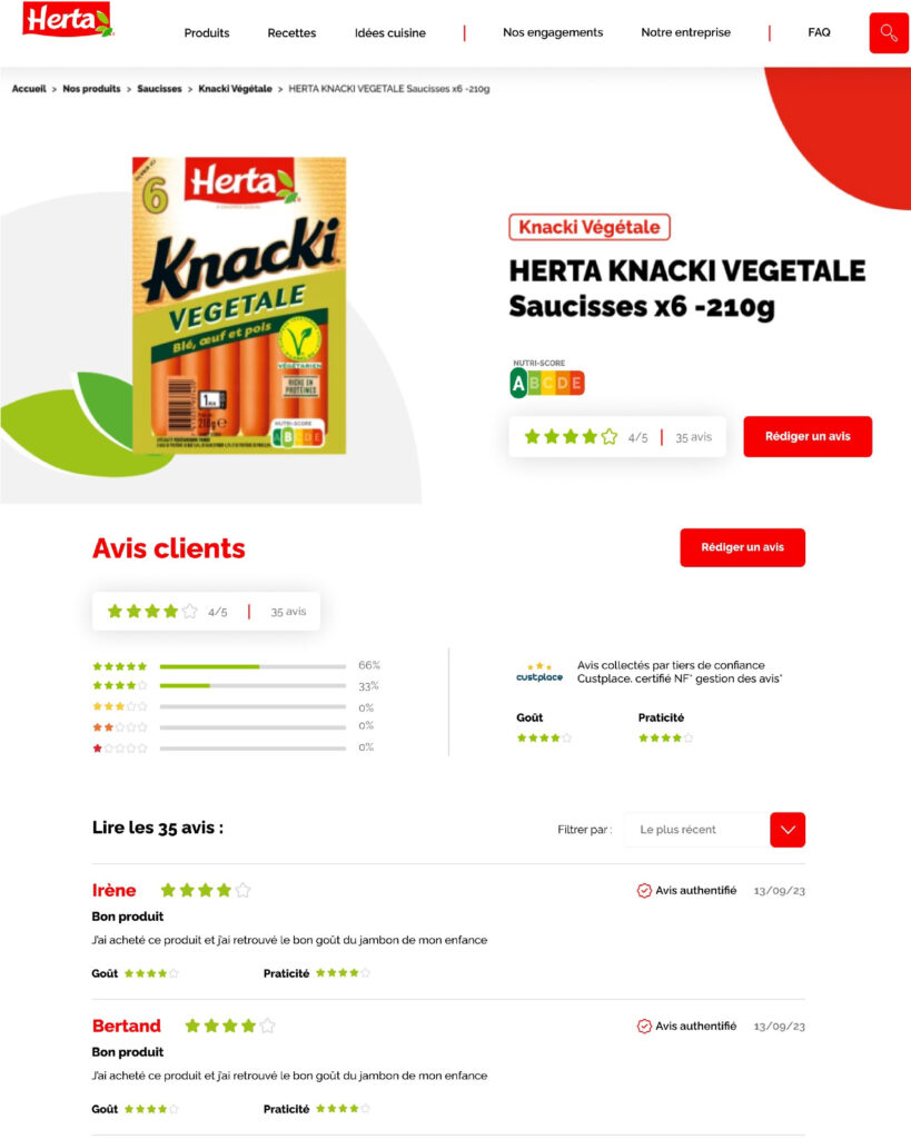 Capture d'écran d'une page web de Herta pour les saucisses Knacki Végétale. La page montre une image de l'emballage du produit, un bouton 'Rédiger un avis', et une section 'Avis clients' avec une note moyenne de 4/5 basée sur 35 avis. Un graphique de répartition des étoiles et des évaluations spécifiques pour le goût et la praticité sont visibles. Deux avis de clients sont affichés, tous deux positifs, avec des badges indiquant des avis authentifiés.